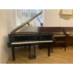 Steinway & Sons M-170